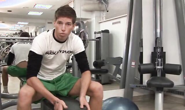 Neigbours (unprotected) - Utter movie