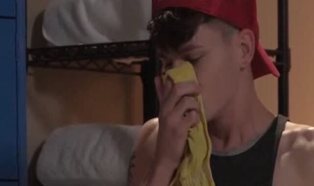 Youthfull duo truly luvs rigid inserting in HD