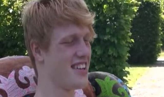 uber-cute-looking teenagers 006 - Yake01