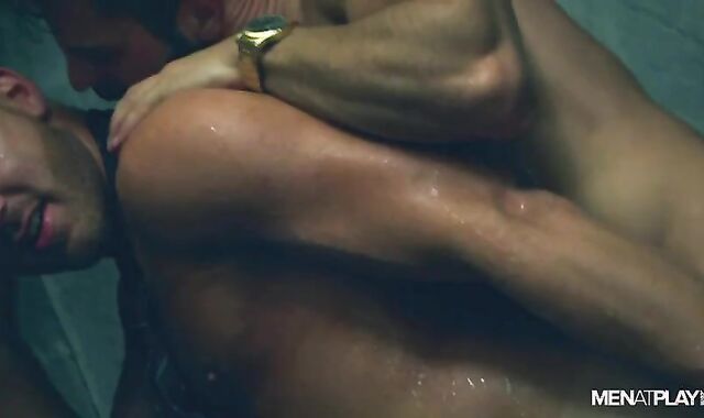 2 wet Editor's Cut - Logan Moore + Hector De Silva