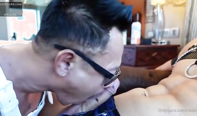 NguyenTienQuan & SuperKuay