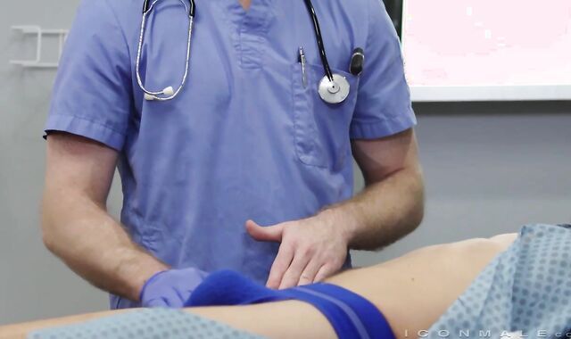 IconMale.com - Blond Taylor Reign ravages with Nick Fitt