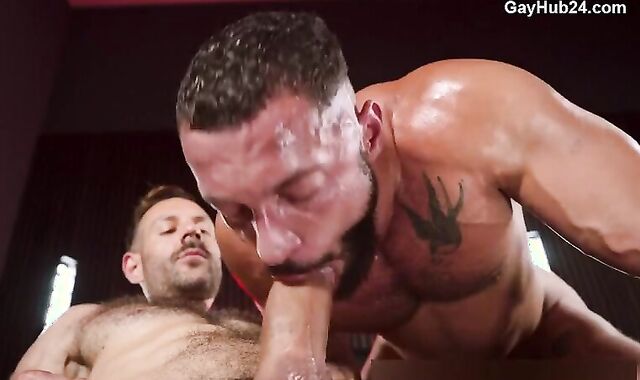 thickest dick In man aperture