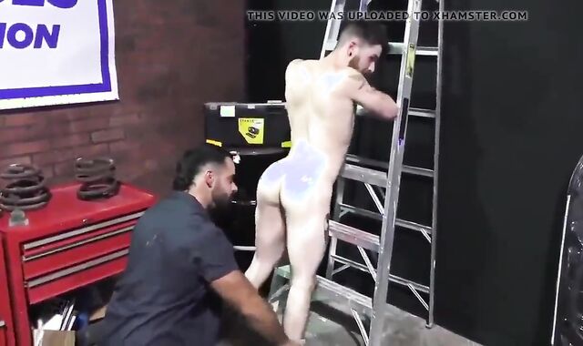 brawny bare enjoys To Slap His man meat - I Met Him On Sxtinder.com