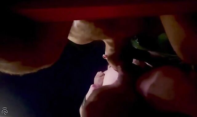 tuck And Smoke 3 way Outside - Marco guy-horse