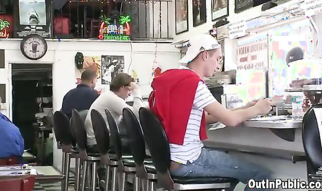 Sex In Public crap-building Dallas And Ashton