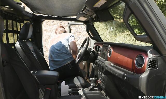 Next Door Originals - Carter Woods jacking ample schlong