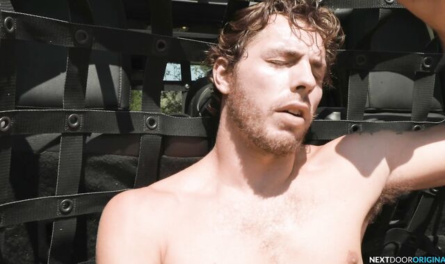 Next Door Originals - Carter Woods jacking ample schlong