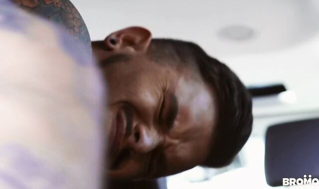 DUDES - American gagging in a car