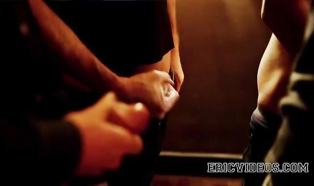 Peludos love glove-free-for-all