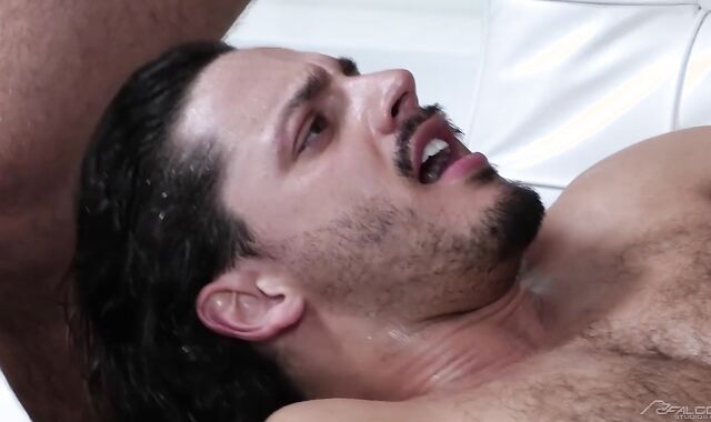 Falcon Studios: Chinese jacking