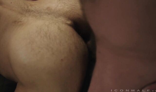 IconMale: Couple Johnny B suck off spunk in restaurant