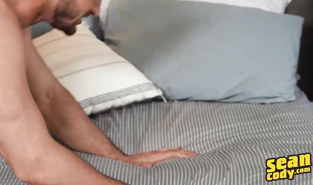 SeanCody: Phillip tongue kissing pornography