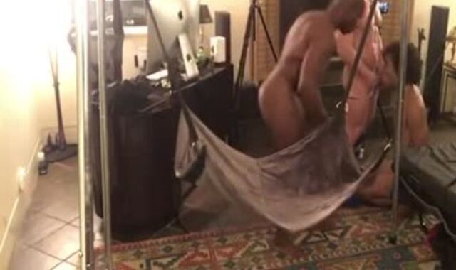 4 MuscleBuds Breeding Party