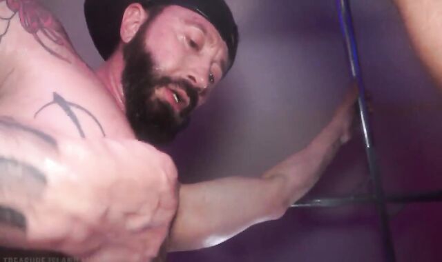 plunge Ready Scn two Welcome Wagon With Emmett Cover Nate Grimes And Tommaso Wilcox