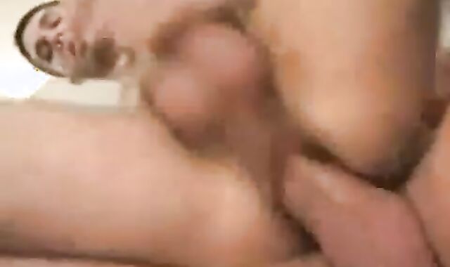 Tattooed boyfrend acquires Internal ejaculation