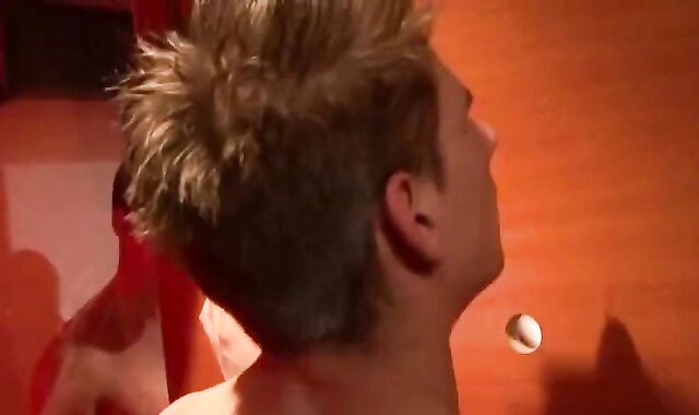 Glory gap fellow goo shot And ball cream Pies