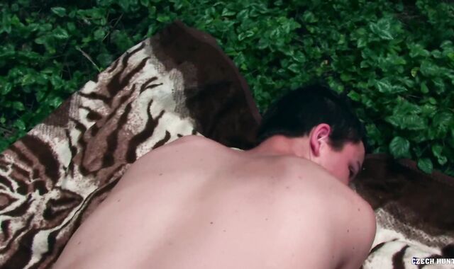 Playful lad?s solo masturbation session outside