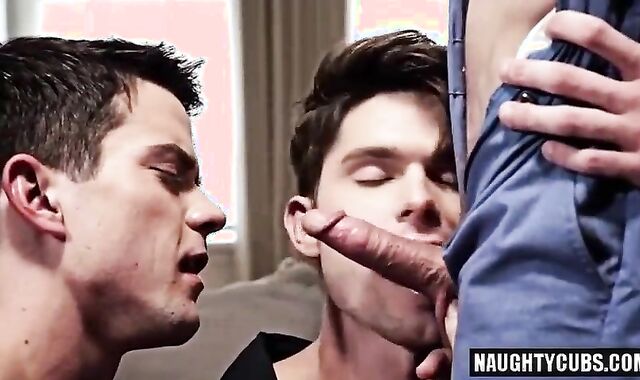 humongous Dicked Grizzlies Flipflop Woth pop-shot