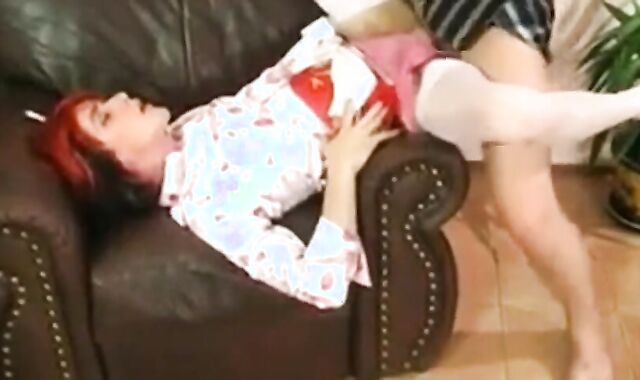 Dressing to pay the rent 03