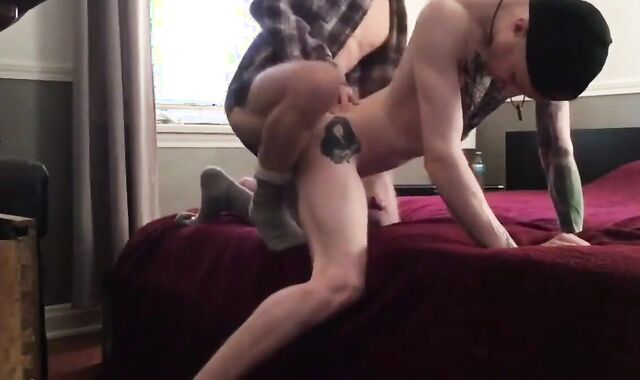 Homemade Sextape from Hot Amateur Gay Couple