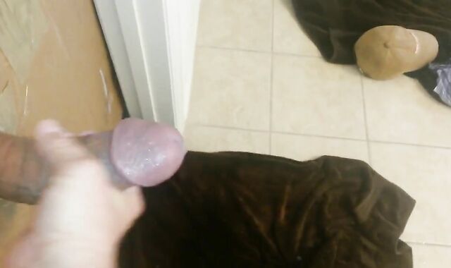 Homemade gloryhole big cock