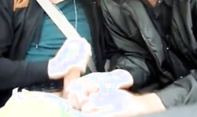 A Novara Graziano Fortina in auto spompina un 18enne