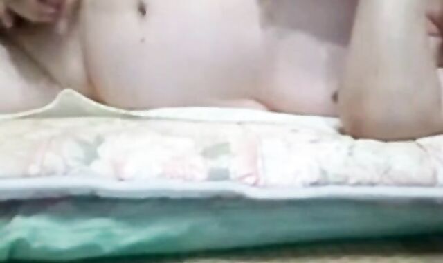 Asian grandpa jerking off on the bed