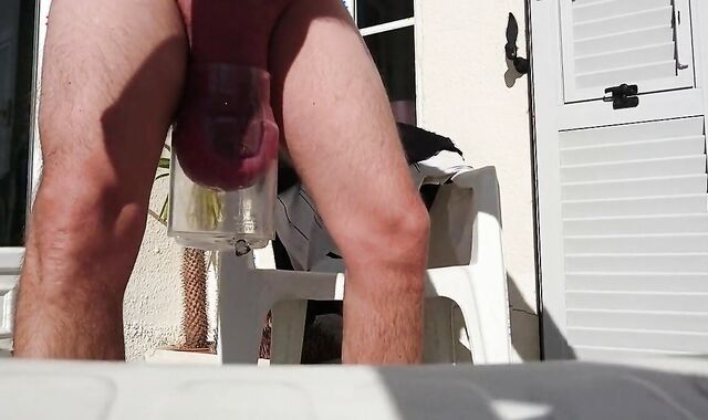 Giant pumping balls (astj tube full)