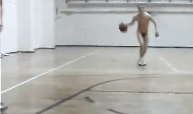 NAKED BASKETBAlL