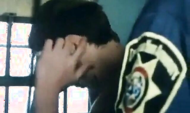 Revista intima na prisao