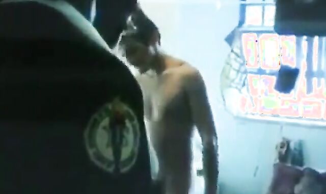 Revista intima na prisao