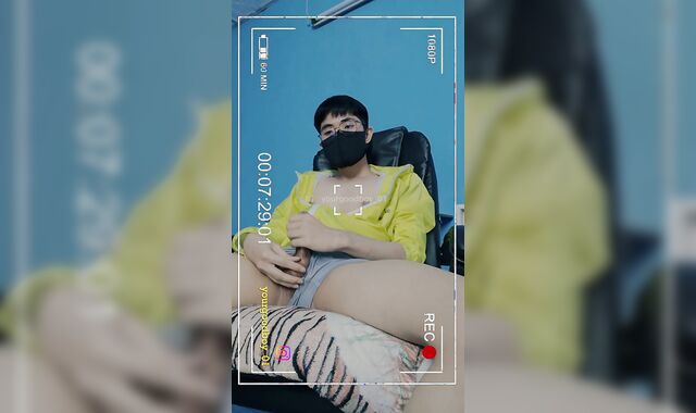 Boy Jerk off (IG : yourgoodboy_01)