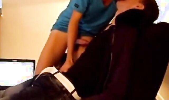 4 Privat Boys
