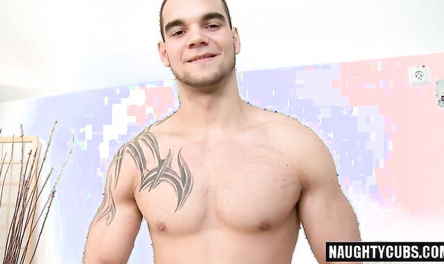 giant ten-Pounder Dad Audition With Facial Cumshot