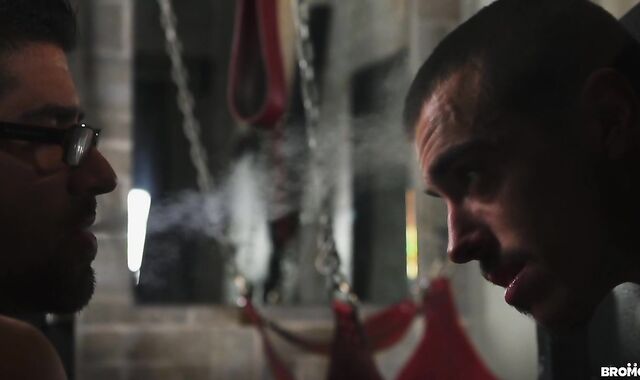 taught And Milked - Sean Glimpse Yankee nail