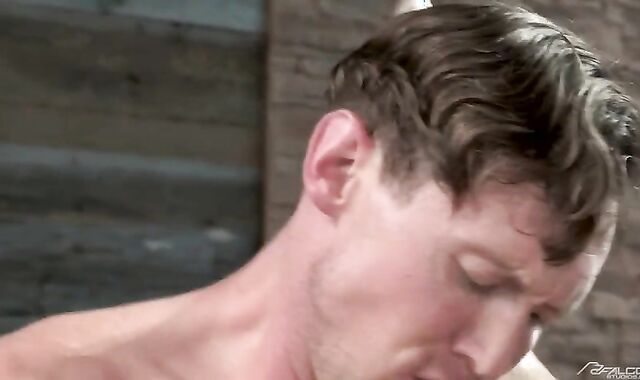 Accidental Glimpse Of A huge manstick Leads To Degustating It