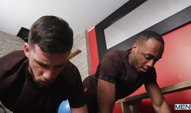 coach Pearl Juice - William Guy Goo and Trent King African Pound