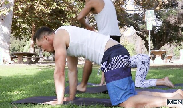 vigour Yoga - Pierce Paris and Ty Mitchell sixty nine dril