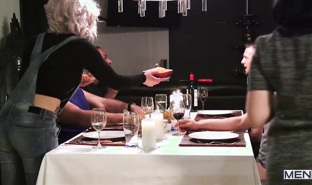 The Dinner Soiree - Hairy Man Torres & Stig Andersen Muscle beef whistle