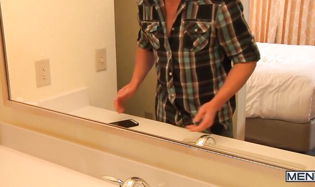 My Bro In Law - Cameron Cherish and Luke Adams assfucking Screw