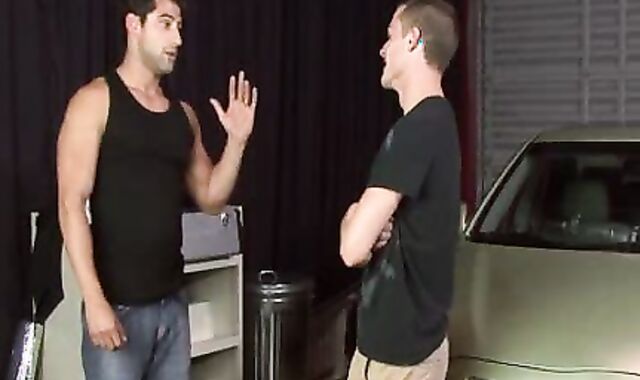 Married Masculine acquires penetrated In Garage