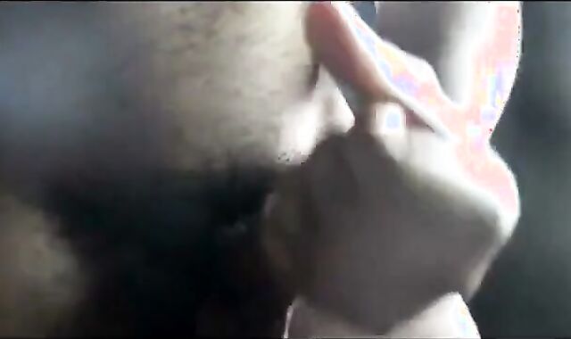 Beefy muscled daddy jacks off