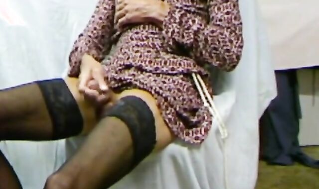 Crossdresser Cums on Webcam