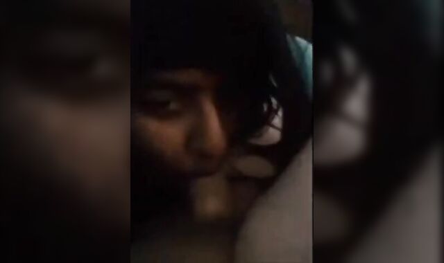 Crossdresser Sucks Random Hookup