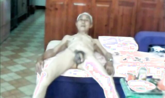 Mature Asian Cam Show