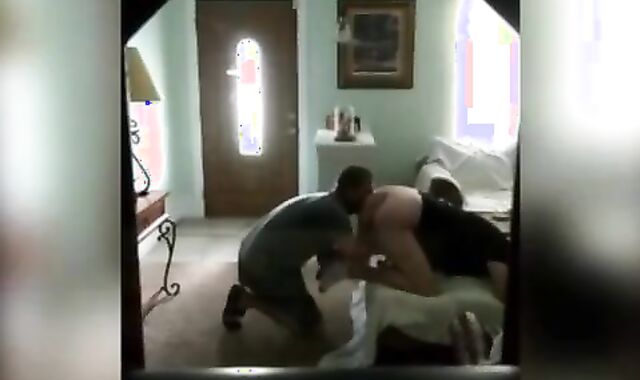 Anonymous Bareback Hookup with a Stranger