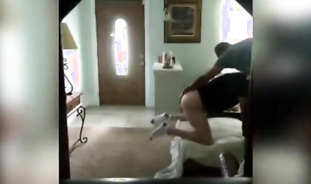 Anonymous Bareback Hookup with a Stranger