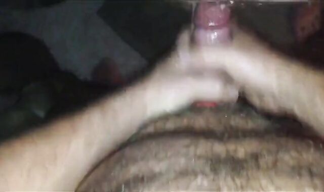Big Cock Covered in Cum Gets a Hot Cleanup!