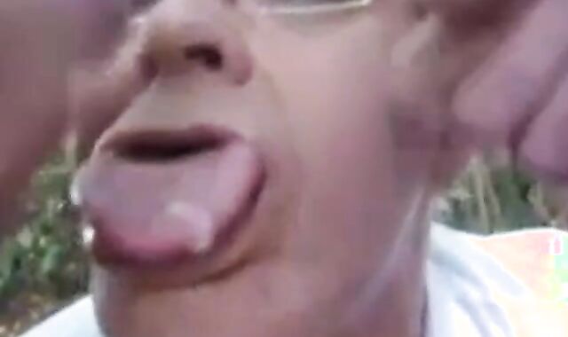 Daddy's Blowjob Lesson